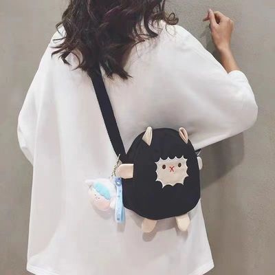 3 포켓 패니 힙 팩 가방 나일론 소재와 지퍼 폐쇄